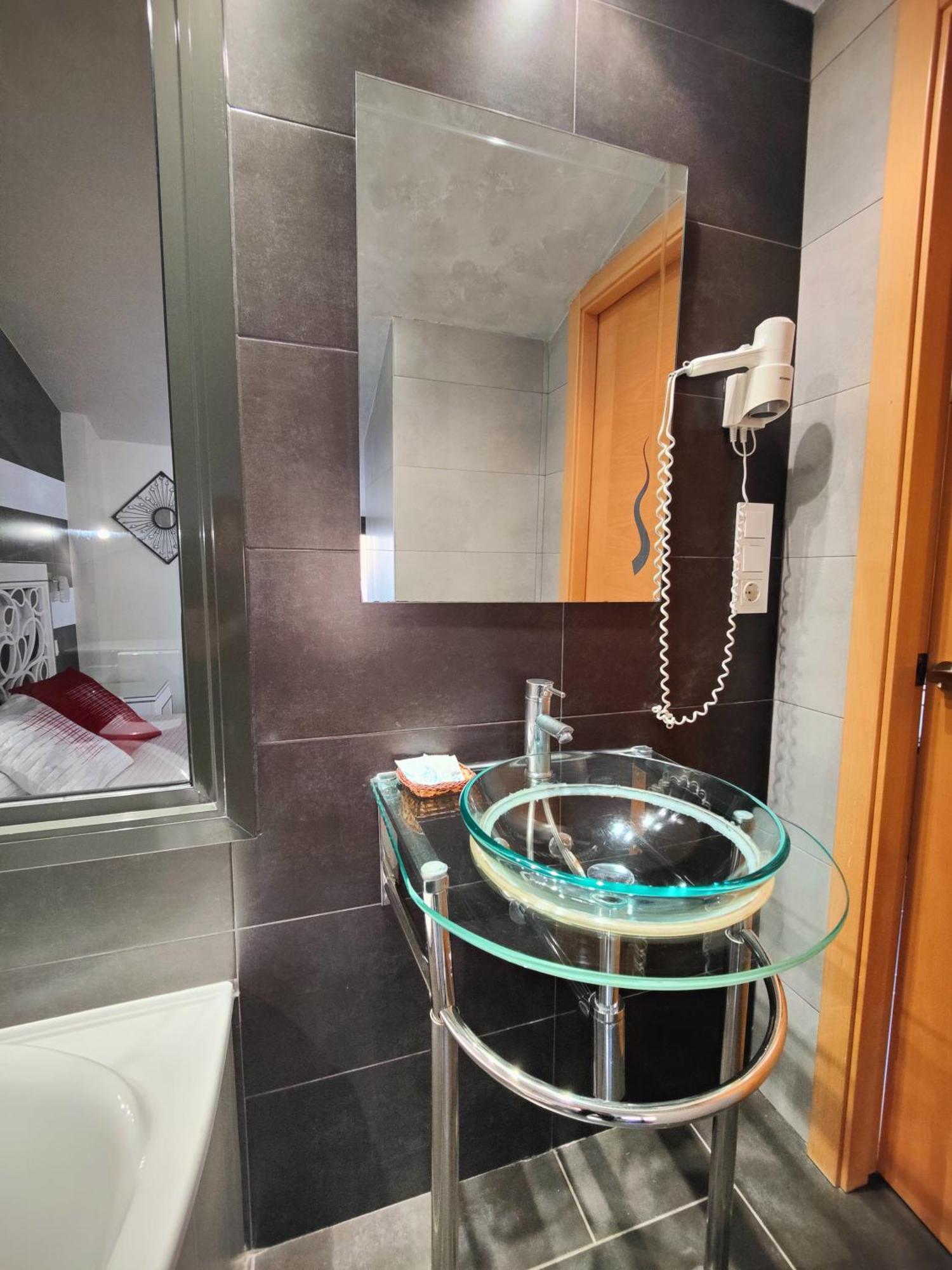 Guest house Manel 2*